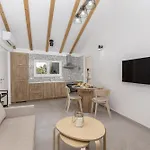 White And Appartement *